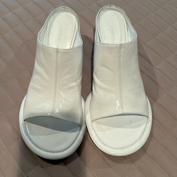 Khaite kitten heel mules 8 1/2 - Picture 1 of 8